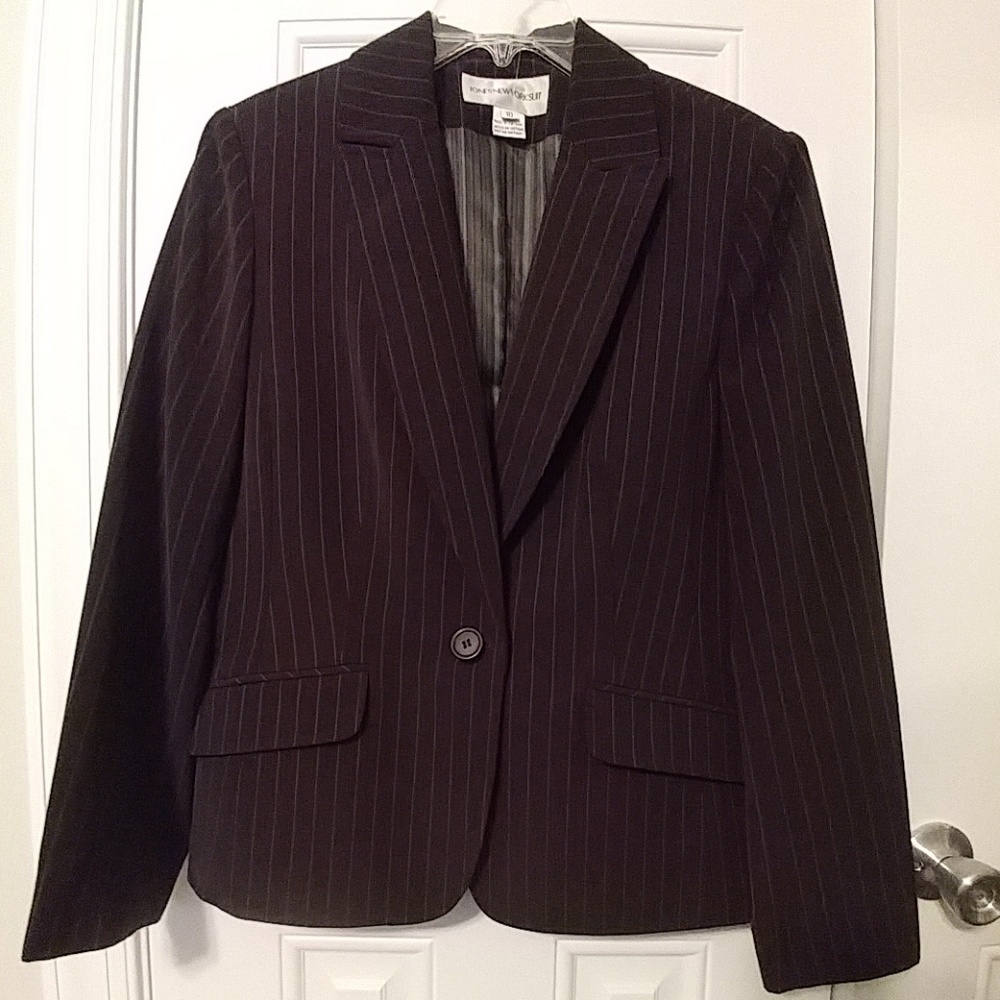 Jones New York Brown pinstripe blazer size 10